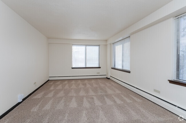 2HAB, 1.5BA - Remodelado - Lake Summit