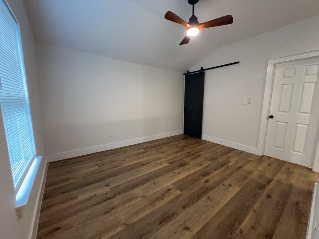 Photo - 224 Everton St Unidad Back