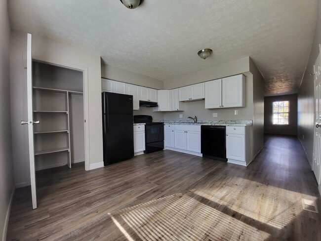 Building Photo - 3803 Zephyr Pl Unit 3803 Rental