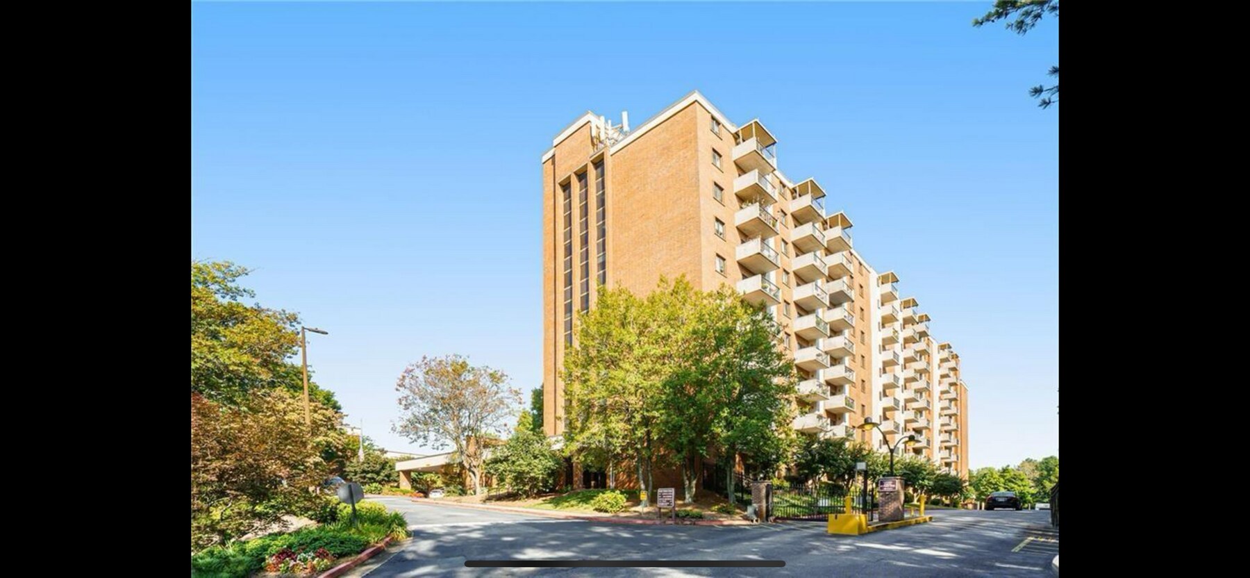 Photo - 300 Johnson Ferry Rd Condo Unit B505