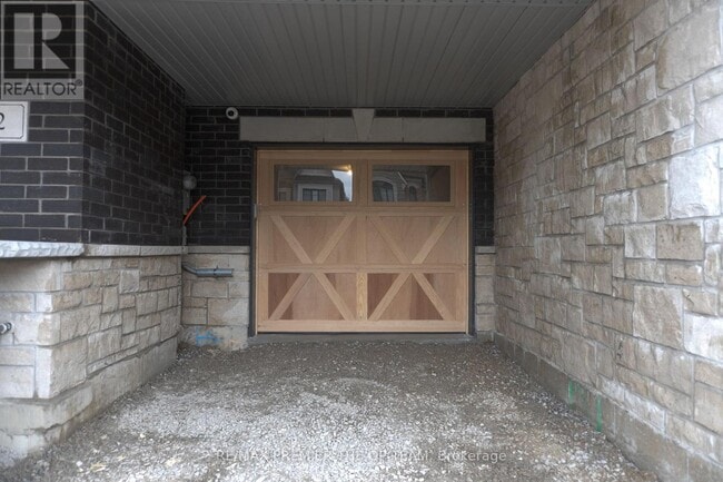 Photo - 12 Pierre Berton Blvd