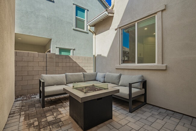 Photo - 4822 E Shady Glen Ave