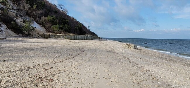 Photo - 32 Culross Dr