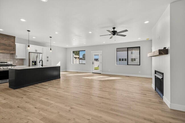 Photo - K551LI Unit Main