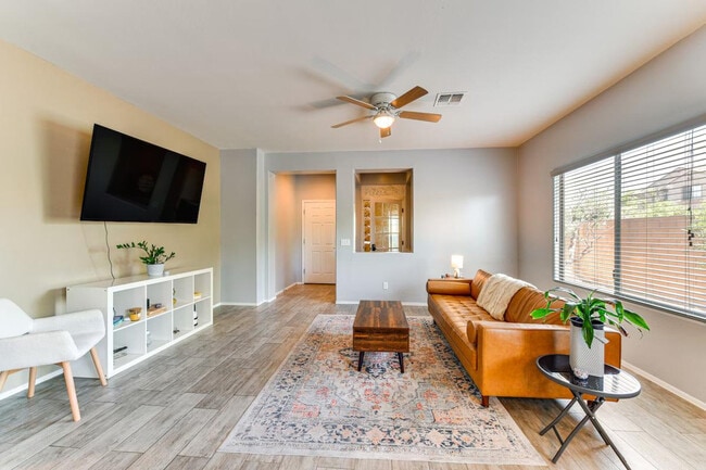 Building Photo - 2313 N Presidential Dr Unit ID1385640P