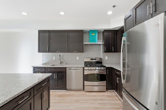 Photo - 86 Clinton St Unit 3