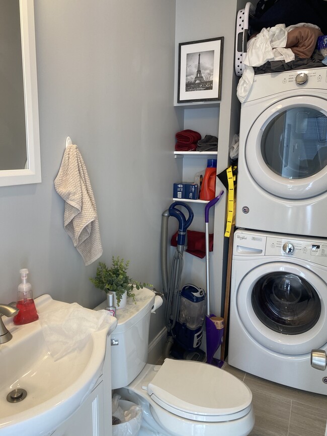 Photo - 783 Parker St Unit 3