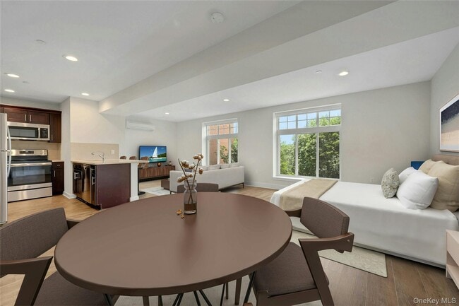 Photo - 40 Jackson Ave Unit 4T