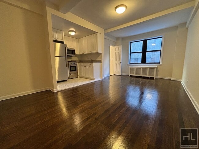 Building Photo - AMSTERDAM AVENUE