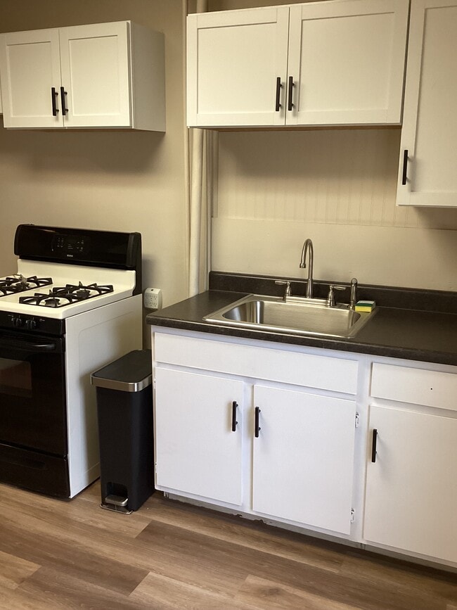 Photo - 111 Broad St Unit 113R