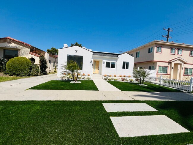 Photo - 482 S Hamel Rd