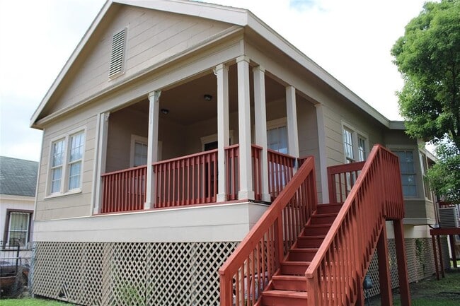 Building Photo - 3602 Ave N 1/2 Rental