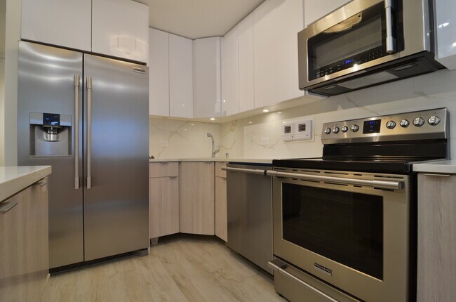 Photo - 405 N Wabash Ave Unit 707