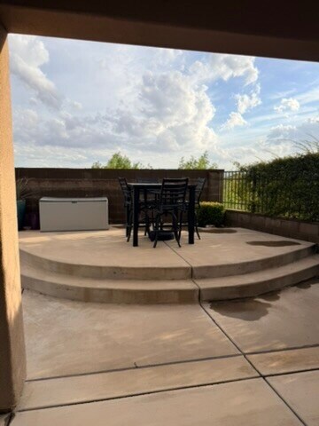Photo - 2540 E Desert Cliff Dr