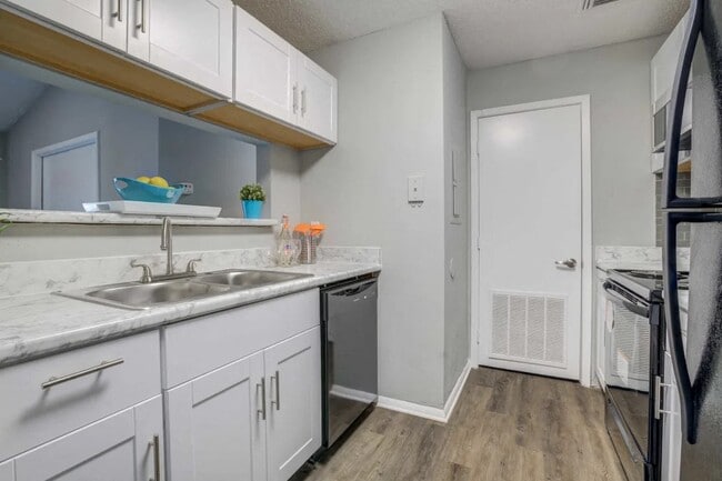 Photo - Palms at Beacon Pointe