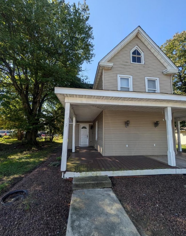 Building Photo - 202 Market St