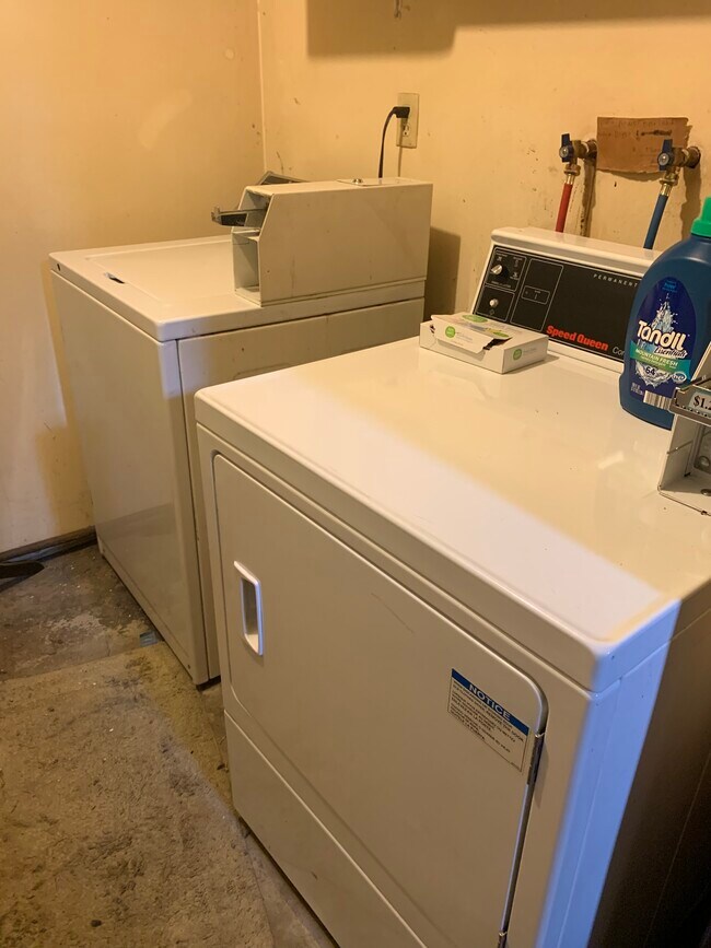 Photo - 722 Dale St Unit 2