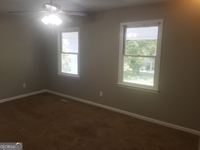 Photo - 112 Villas Ln