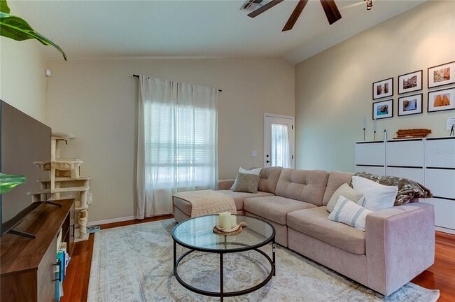 Photo - 7214 S De Soto St