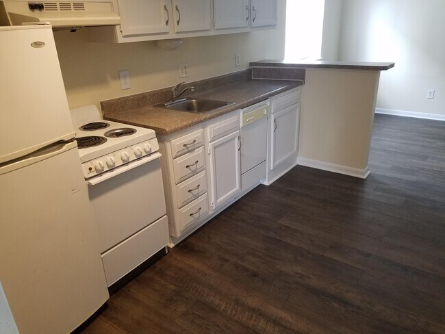 Photo - 4752 Seahawk Sq Unit 5