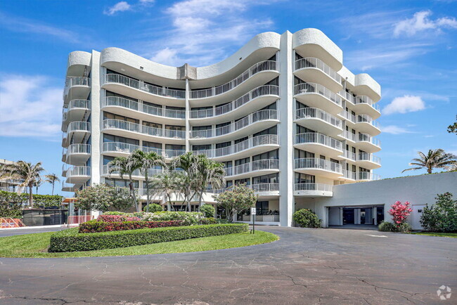 Building Photo - 3360 S Ocean Blvd Unit 6 C I Rental