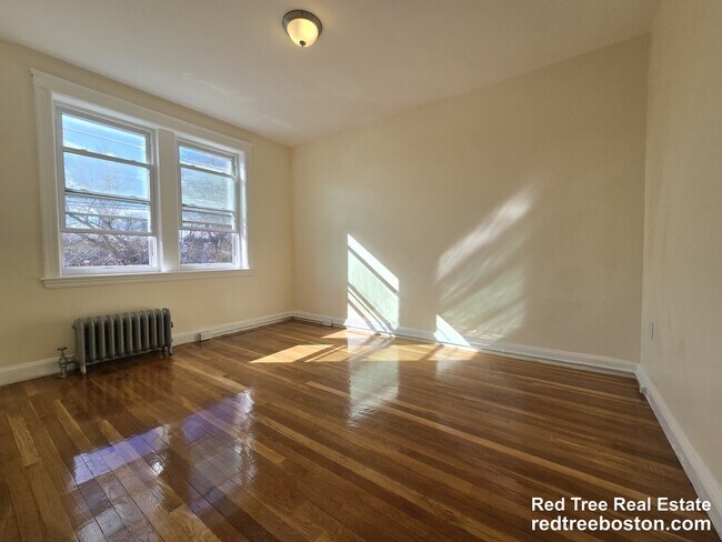 Photo - 183 Kent St Unit 5