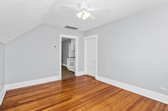 Photo - 1116 Darrow Ave