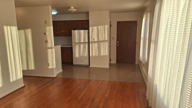 Photo - 4930 Graceton Rd Unit 2 South