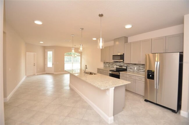 Photo - 226 Coral Reef Ct N