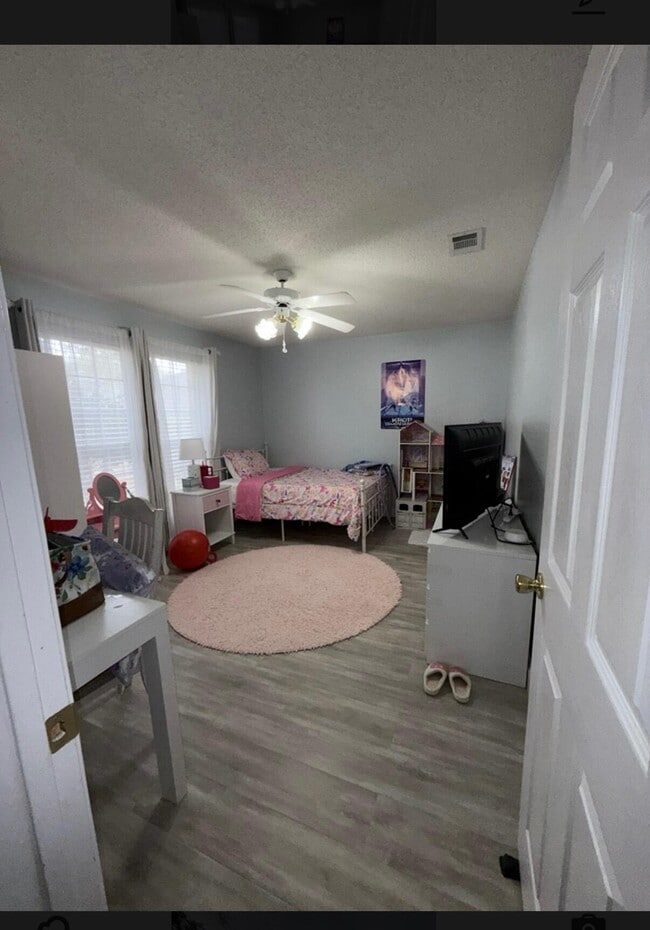 Photo - 2800 Pinnacle Point Dr