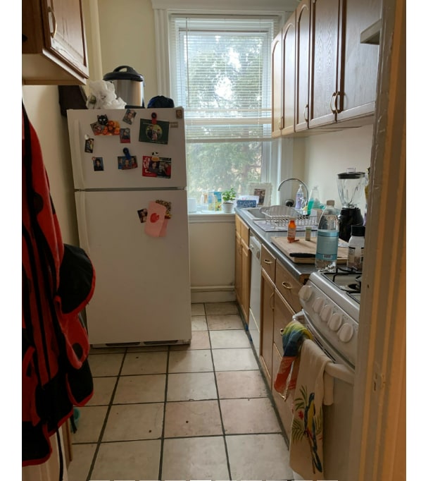 Photo - 382 Riverway
