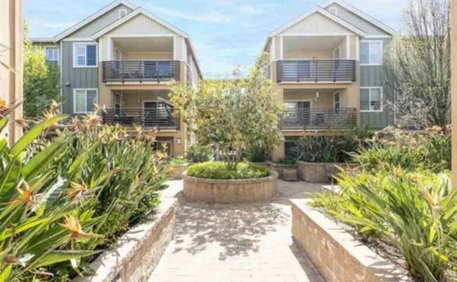 Photo - 4463 Hyde Cmn Unidad 228