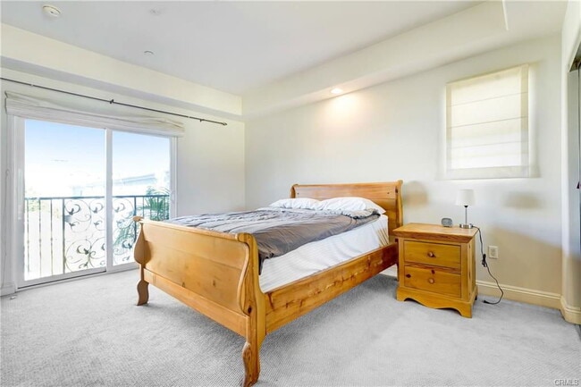 Photo - 11323 Huston St