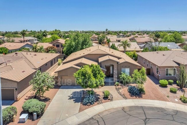 Photo - 1811 W Maplewood Pl