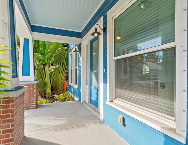 Photo - 214 E Floribraska Ave