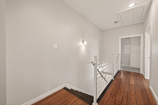 Photo - 1819 South St