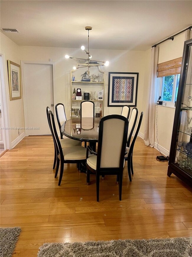 Photo - 1013 E Cypress Dr