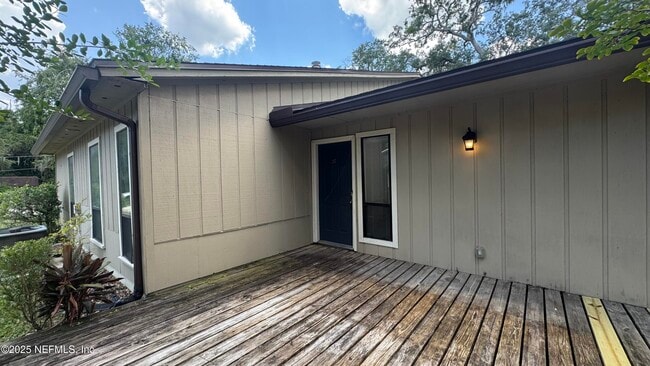 Photo - 217 Loring Ct