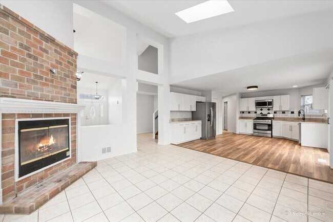 Photo - 2660 Fairfax Ln