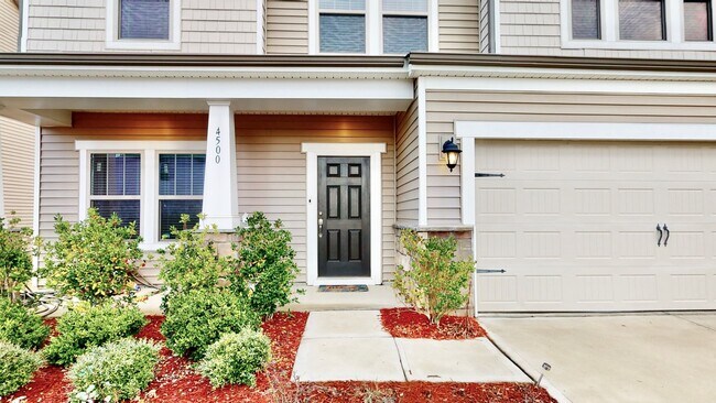 Photo - 4500 Collingham Dr