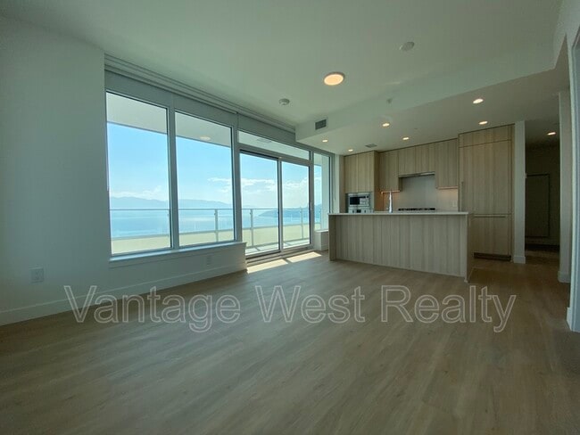 Photo - 1626 Water St