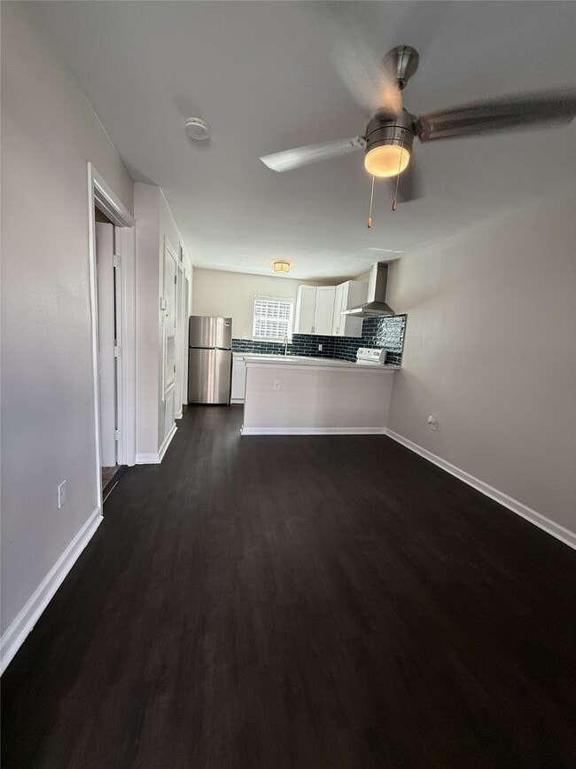 Photo - 1824 Thonig Rd Unidad 7