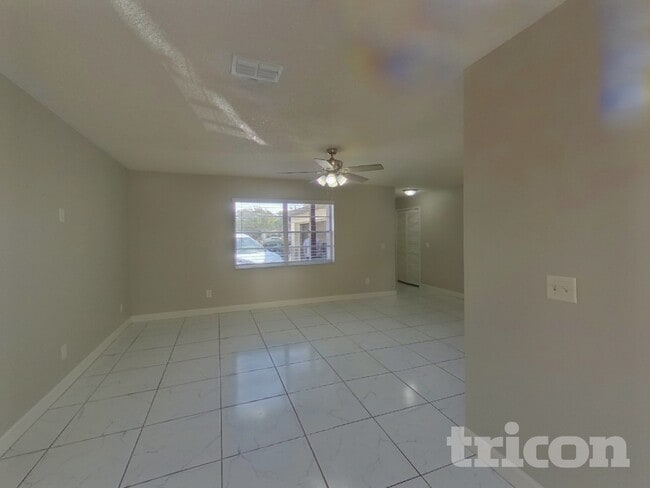 Photo - 2550 Mill Run Blvd