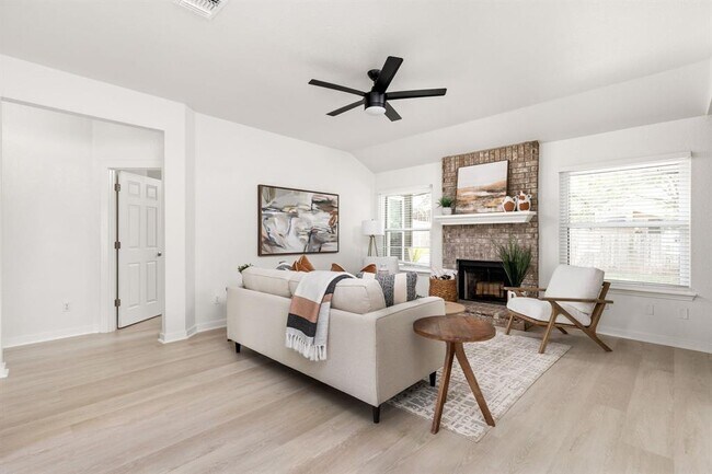 Photo - 8005 Willet Trail