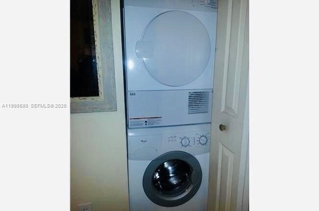 Photo - 10029 SW 77th Ct