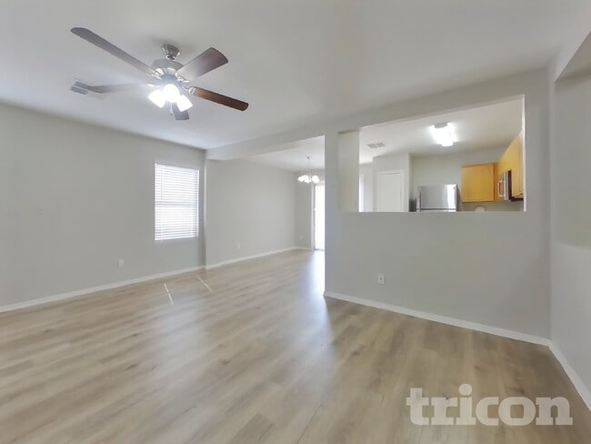 Photo - 11807 W Aster Dr