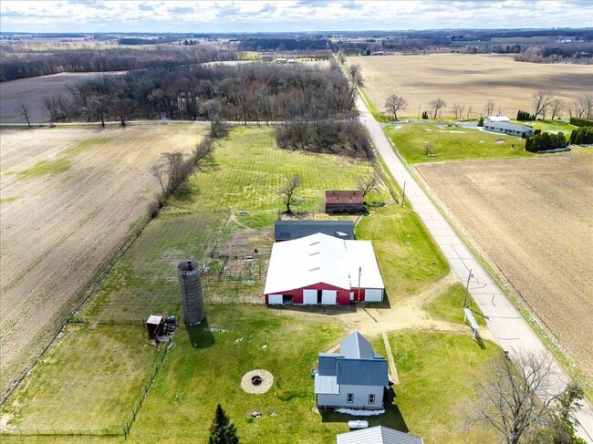 Photo - 34 N Union Rd