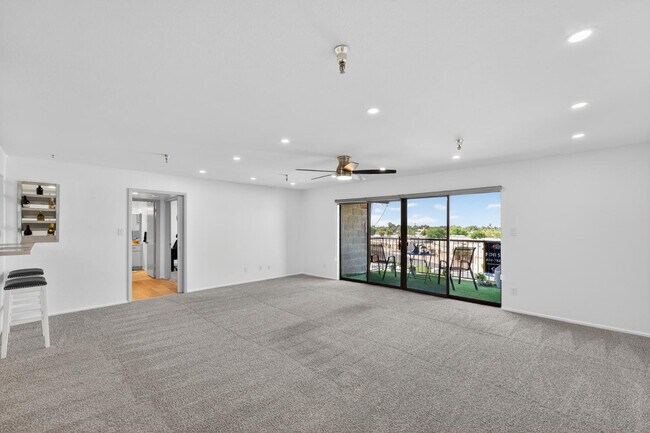 Photo - 425 S Parkcrest Unit 334