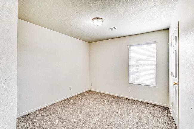 Photo - 3514 Barkers Crossing Ave