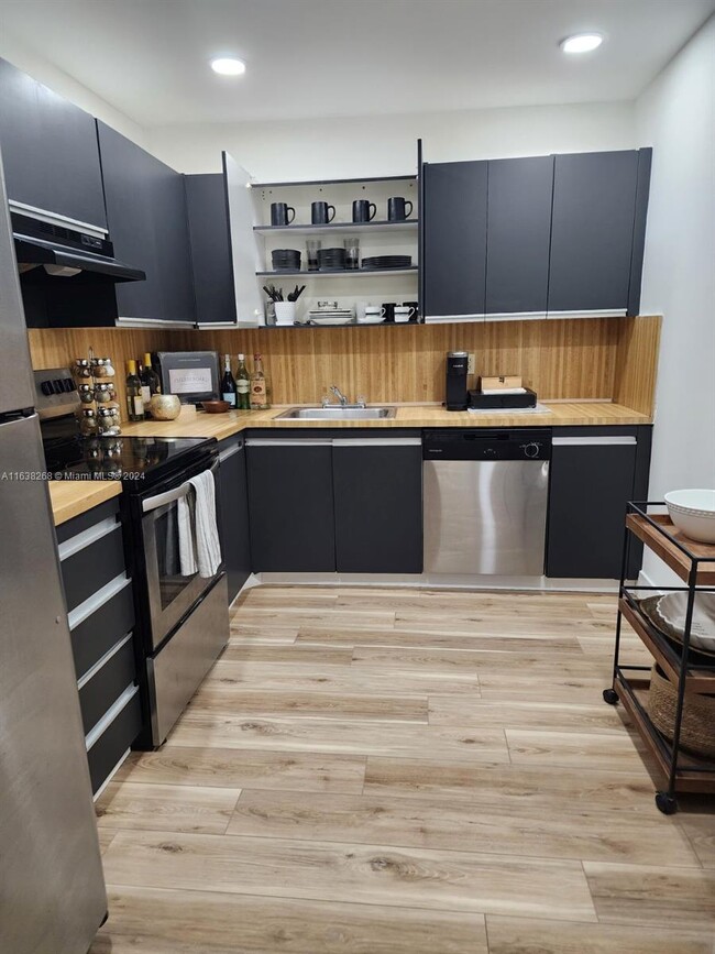 Photo - 2500 Parkview Dr Condo Unit #518